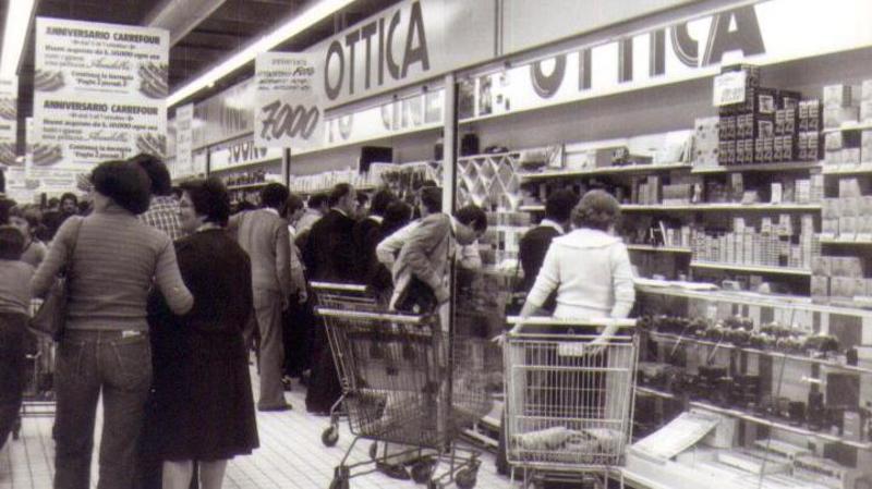 Carugate, nuova proprietà e amarcord nel primo Carrefour d’Italia: qui è nato il 3x2