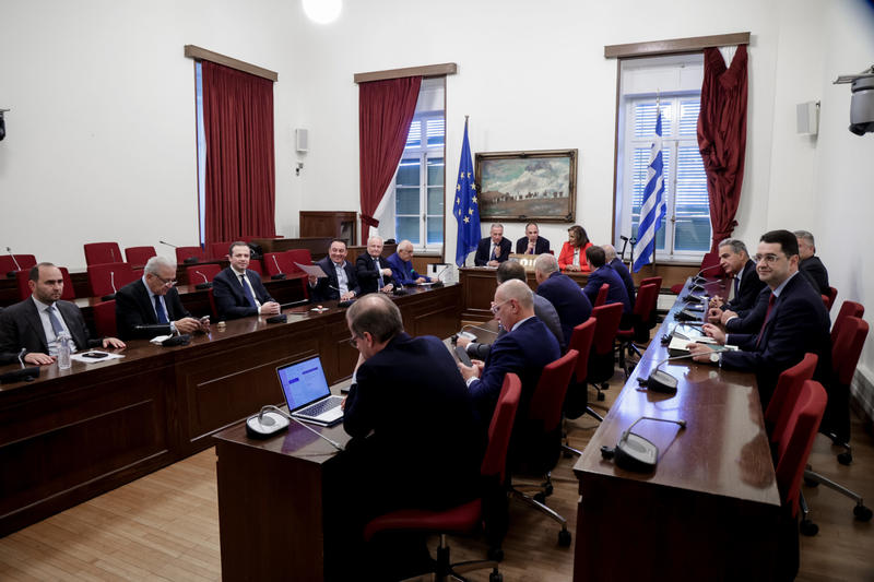 Το επόμενο σκηνικό στο πολιτικό πεδίο: Σταθερότητα ή ανατροπή;