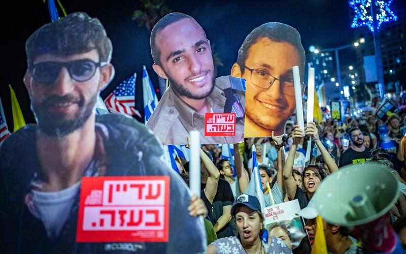 As truce talks falter, pro-hostage deal, anti-government rallies set to draw thousands