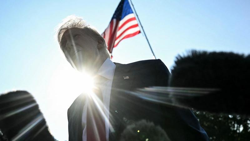 Trump sventola i dazi per la pace: “Se combattete nessun accordo”. E subito Bangkok e Phnom Penh concordano un incontro