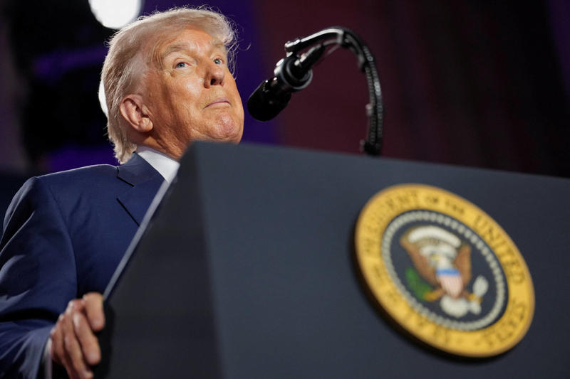 A bola está com Trump