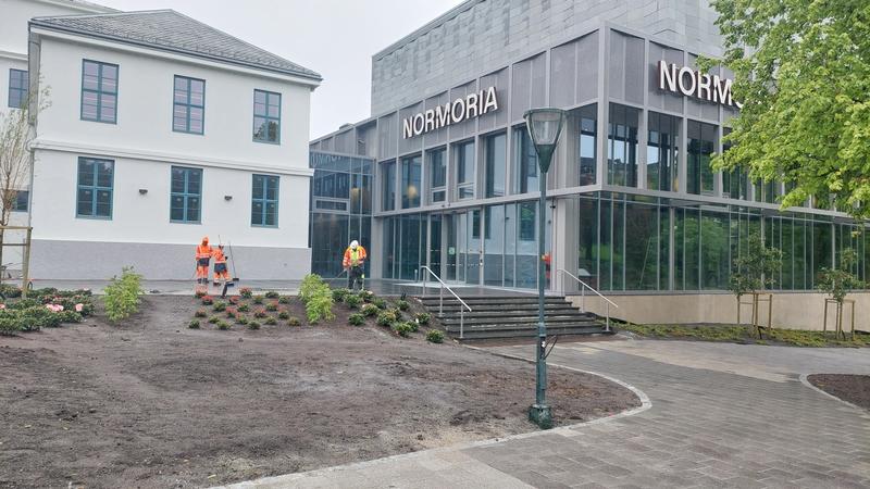 Venstre bidro til Normoria