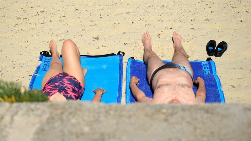 Vacances | Keiner verbringt die Sommerferien so entspannt wie die Franzosen. Das ist ihr Trick