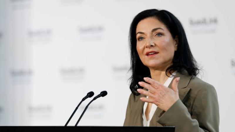 Länger arbeiten: Katherina Reiche hat den nackten Kaiser entlarvt