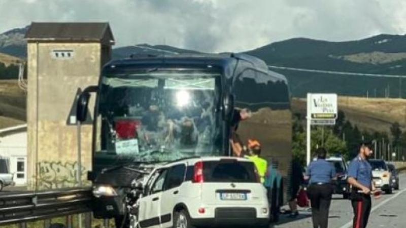 Rivisondoli, gioielli e denaro nell'auto dei due napoletani morti nello scontro frontale con un pullman