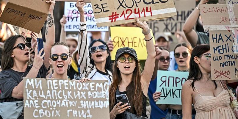 Selenskyj hat die ukrainische Zivilgesellschaft sträflich unterschätzt