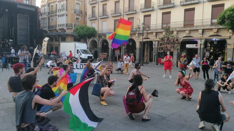 Orgulloza. Orgullo ¡ZAS!