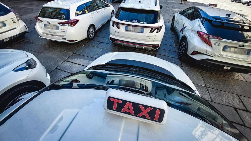 Invalida ipovedente denuncia: “Non ho trovato un taxi per tornare a casa di notte”