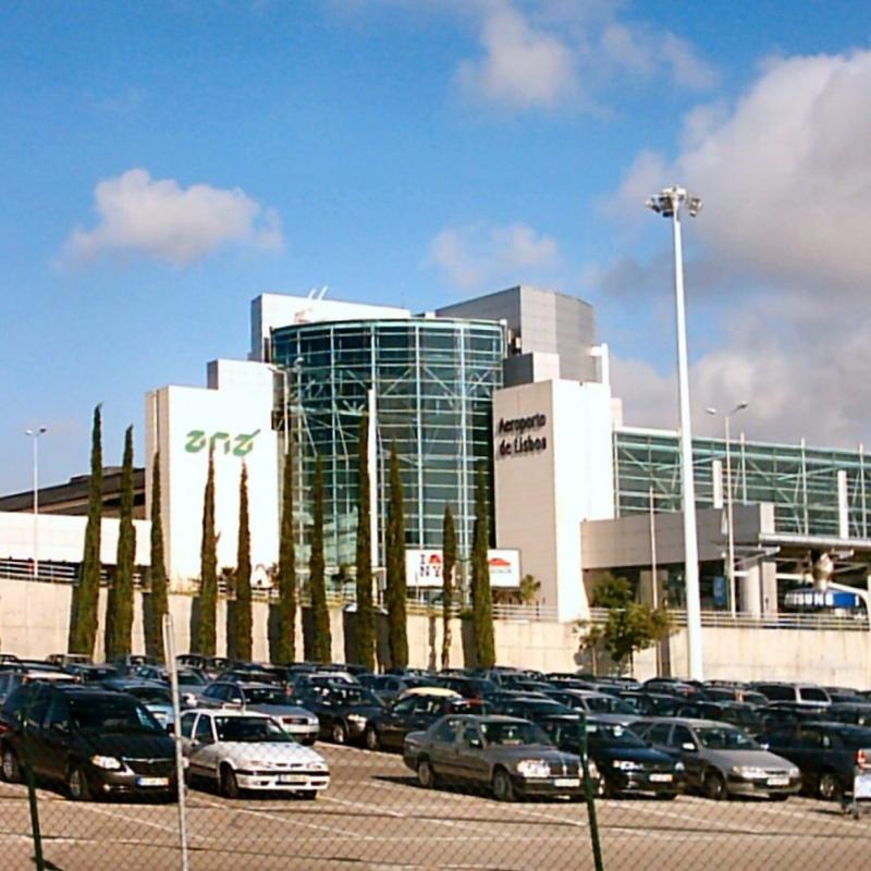 Greve no aeroporto de Lisboa causa atrasos e afeta voos para o Brasil