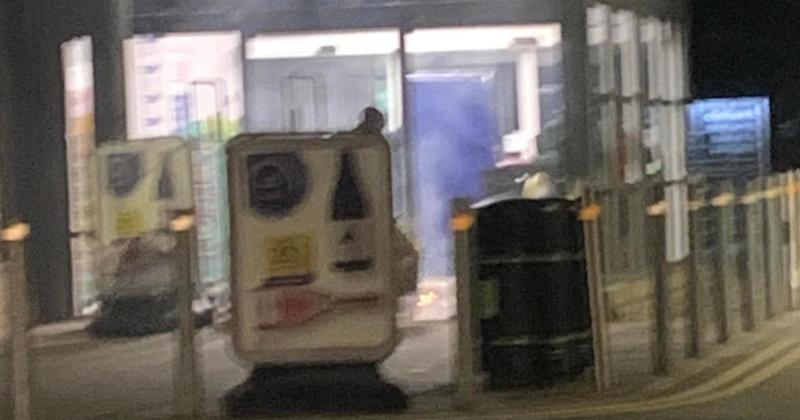 Fire breaks out near entrance to supermarket