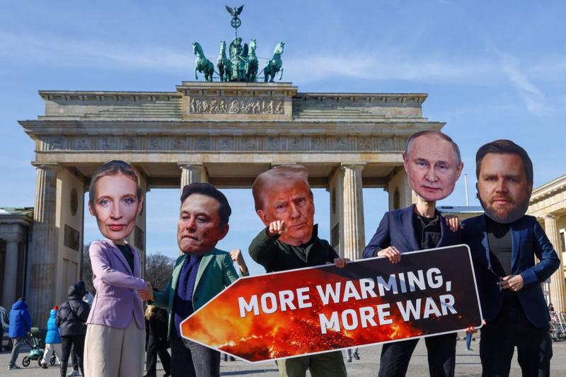 Choose Your Own World Order Collapse