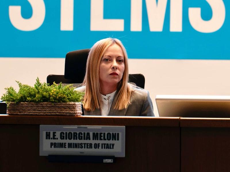 La sinistra sbaglia donna