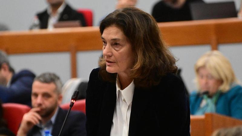 Sanità, cliniche nel mirino. L’opposizione non ci sta: 