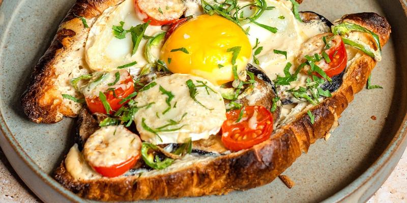 Sabich-Croissant