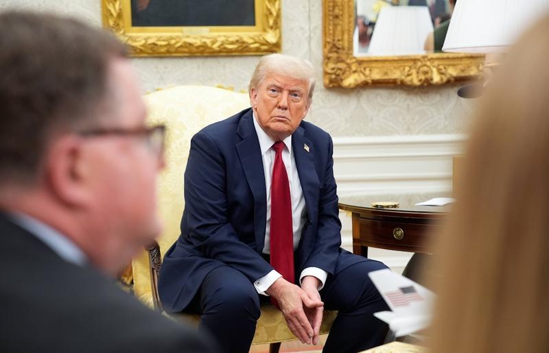 Trump schweigt zur Korruptionskrise um Selenskyj: Drei Theorien, was das bedeutet