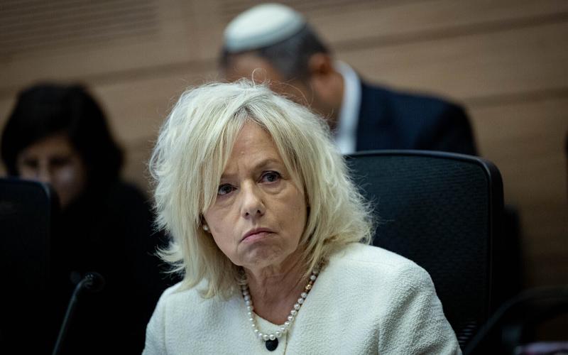 High Court suggests government retreat from bid to fire AG under new process