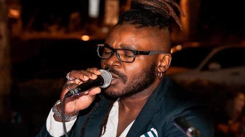 Michael Alfred morto a 43 anni in vacanza, addio all’artista rap