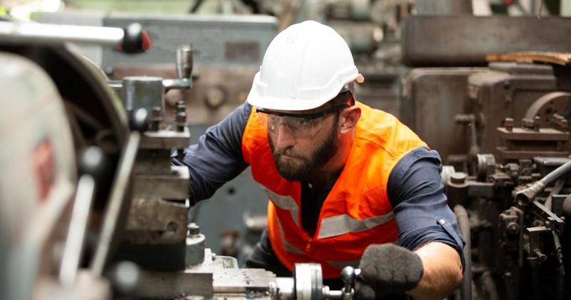 Funding pot of £2 million to boost offshore wind manufacturing facilities