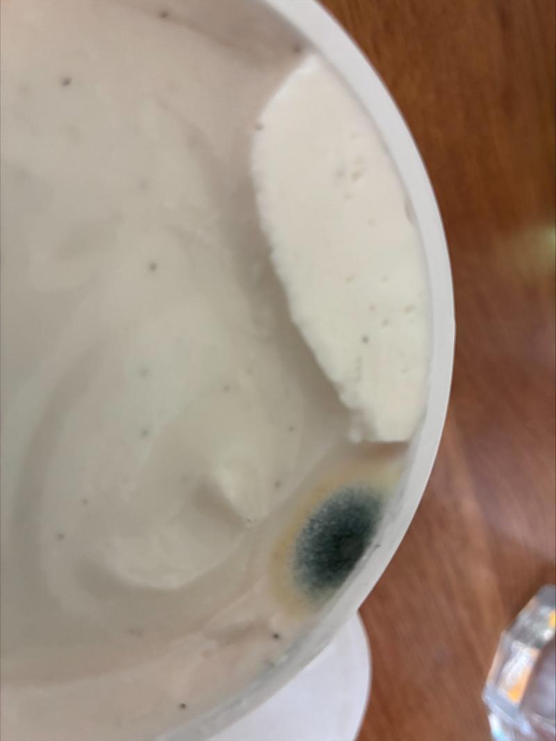 Derfor klager jeg når yoghurten har mugg