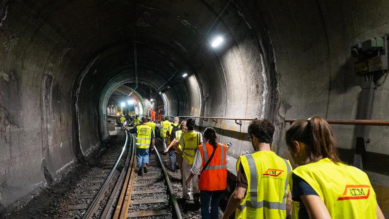 Metro M2 di Milano chiusa per 51 giorni: viaggio nei cantieri della Lanza-Moscova, tra binari con “materassini” e operai 24 ore su 24