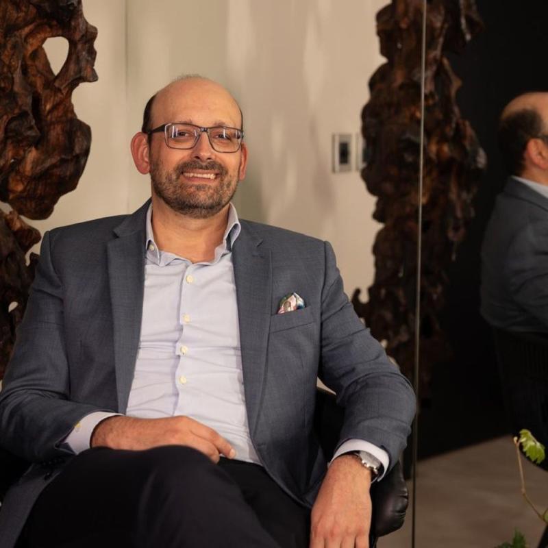 Dr. Etienne Miranda leva técnica premiada ao Congresso Mundial de Cirurgia