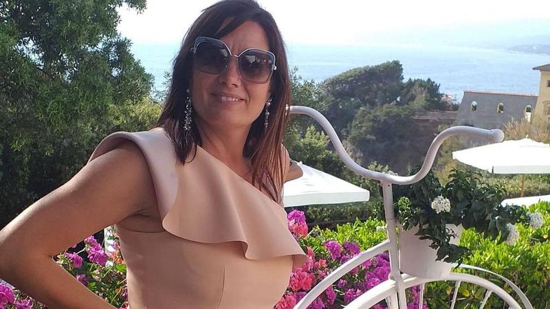 Il sorriso di Lisa spento a 47 anni: Livorno in lutto. «Il suo ricordo per sempre con noi»