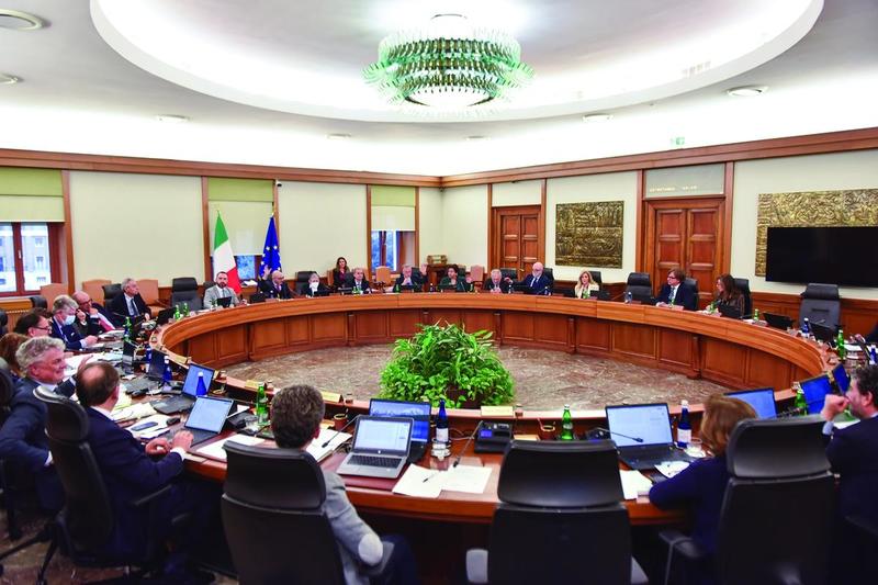 Fumata nera per il dopo Natoli. E il plenum approva nuove regole per le toghe indagate