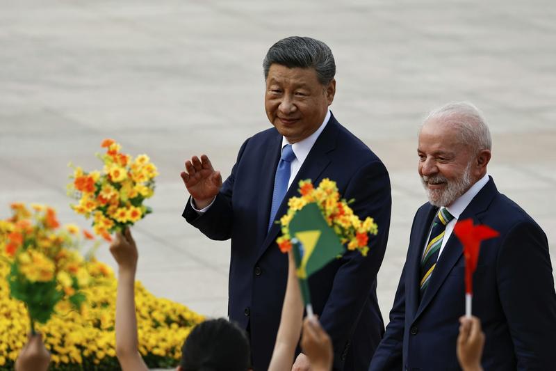 US government may be abandoning the global climate fight, but new leaders are filling the void – including China