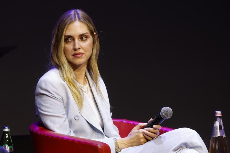 Chiara Ferragni: fatturato in calo di oltre 16 milioni dopo il Pandoro Gate