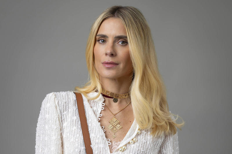 Carolina Dieckmmann deixa 'lista de proibidos' da RedeTV! após 20 anos