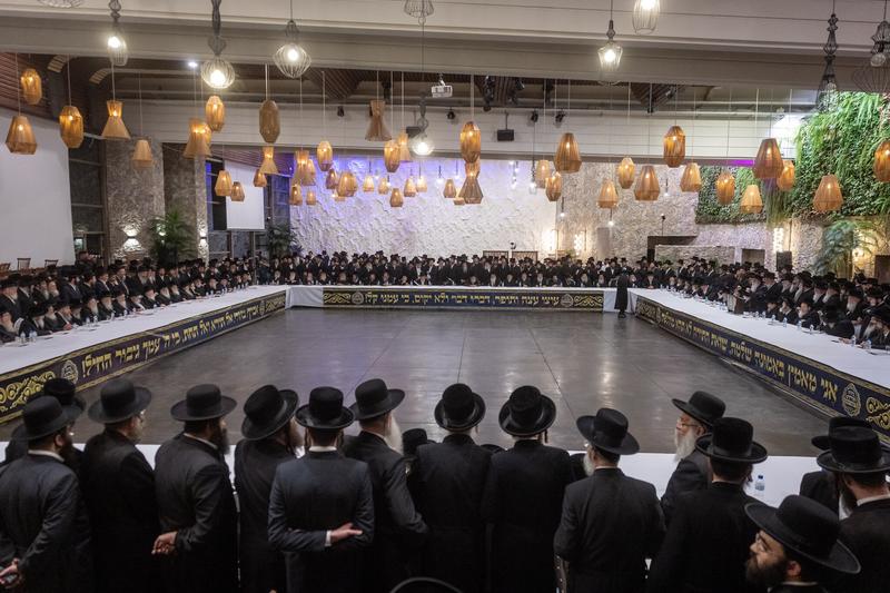 Top rabbis double down against any Haredi enlistment as IDF issues more draft orders