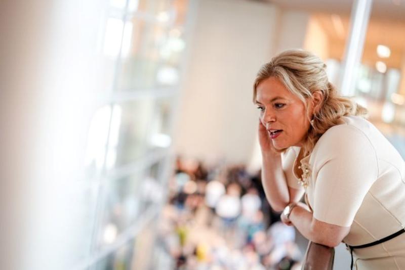 Nein zu Putin, nein zu Respektlosigkeit: Die Amtsführung der Julia Klöckner