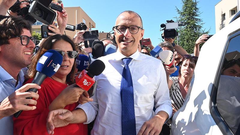L’inchiesta Affidopoli, Ricci parla ai pm per 5 ore: “Sono molto soddisfatto”