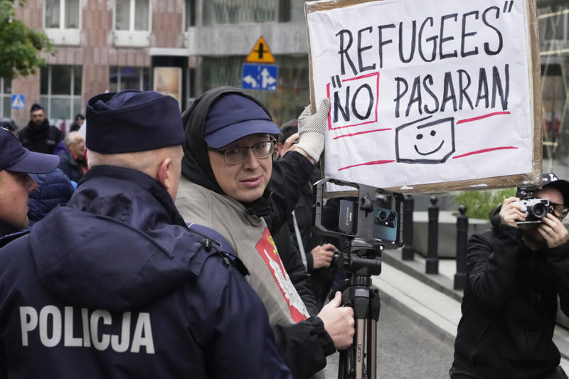 Ukrainians welcome no more in Poland