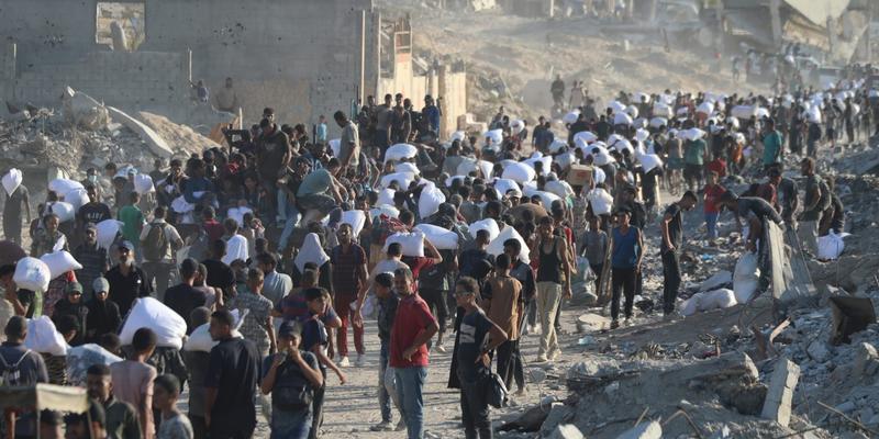 Weitere Lastwagen mit Hilfsgütern erreichen Gaza