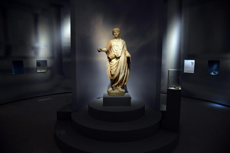Roman Empire and the fall of Nero offer possible lessons for Trump about the cost of self-isolation