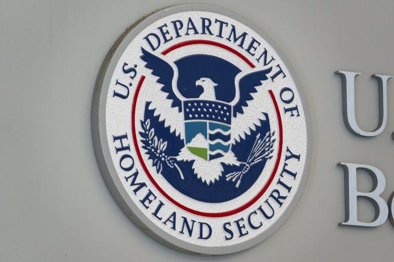 How Did This Random House in Virginia Win $1.26 Billion From ICE?
