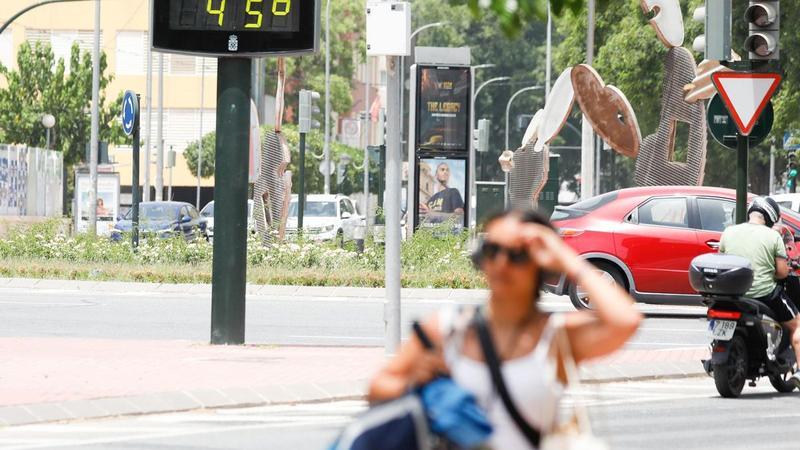 España se prepara para una ola de calor de récord que dejará registros hasta 10 grados por encima de lo normal para la época
