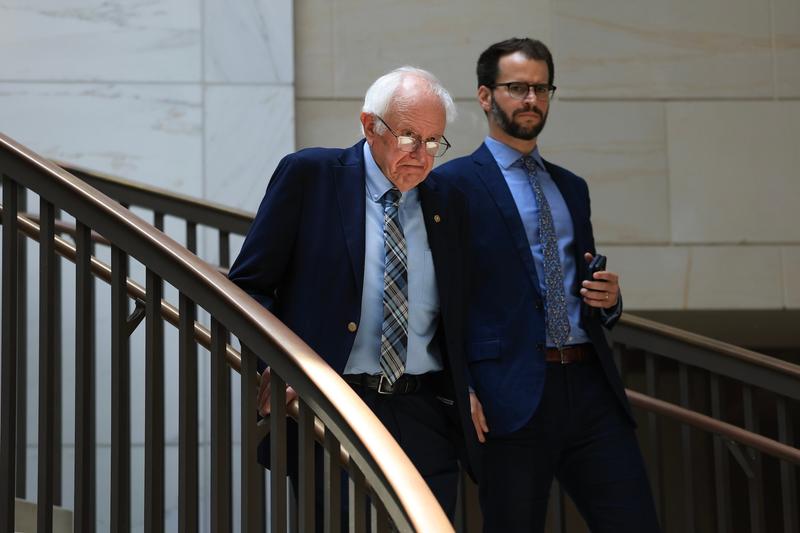 24 Senators Vote for Sanders Resolution to Stop Bombs Sale to Israel