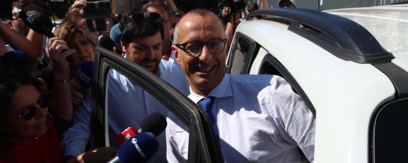 «Affidopoli», Ricci interrogato per 5 ore: «Sono soddisfatto». Ma resta il nodo delle cene