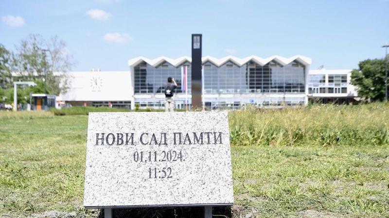 Građani i studenti u Novom Sadu obeležavaju devet meseci od pada nadstrešnice