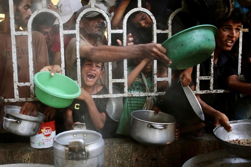 Starving Gazans Need the US Navy’s Help