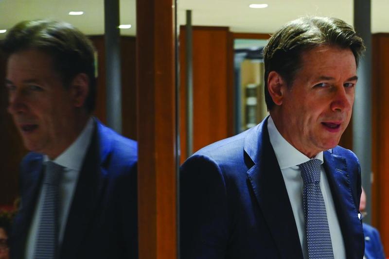 Conte assolve Ricci e rinnega il grillismo: «Un avviso di garanzia non è una condanna»