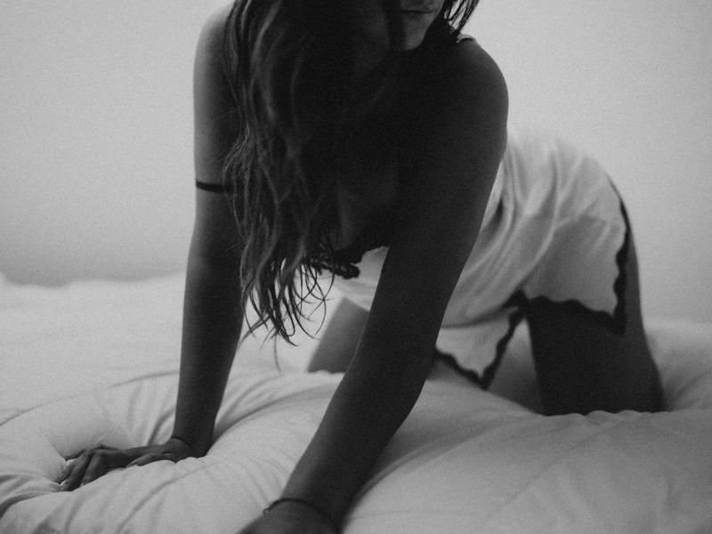 L'adolescente che paga le escort