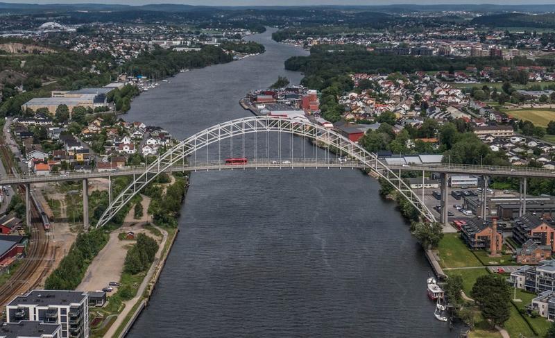 Nå kommer sarpemøkka snart i strie strømmer