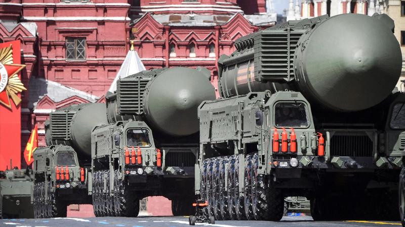 Russia: è in servizio il micidiale missile ipersonico Oreshnik. L’annuncio di Putin /