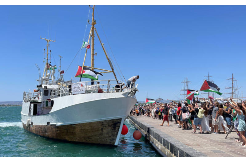 The moral correctness of a conscientious 'flotilla'