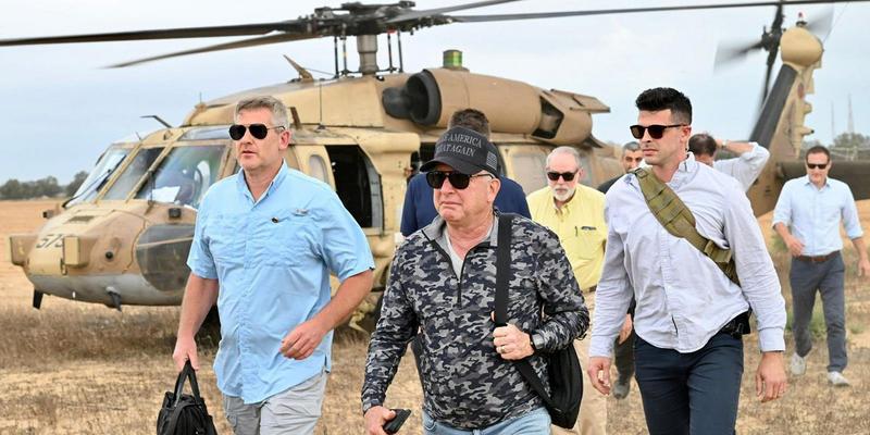 US-Sondergesandter besucht GHF-Verteilzentren