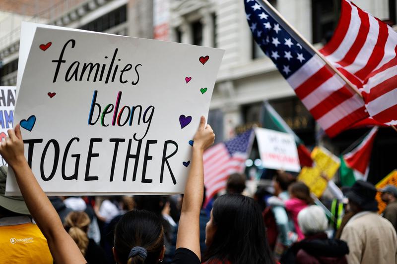 US Abducts, Illegally Deports Mother, Child with Cancer, Suit Says