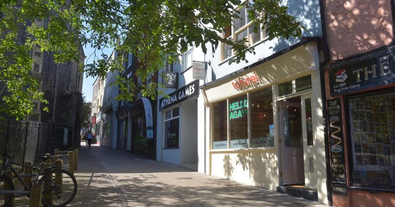 New restaurant plans move into former vegan cafe
